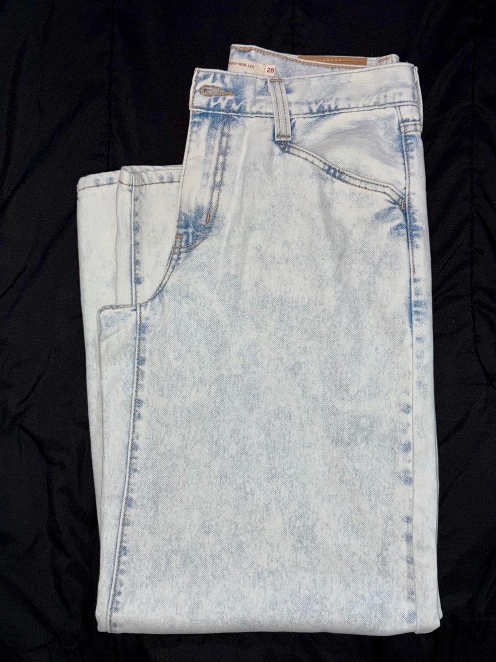 Levi's Light Acid-Wash Blue Women's Flare Jeans